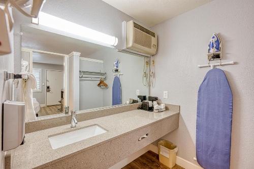 Vagabond Inn San Luis Obispo image 3