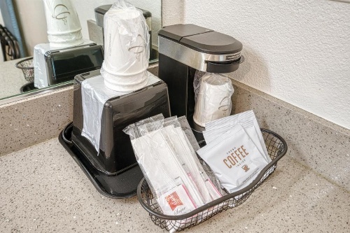 Vagabond Inn San Luis Obispo image 39