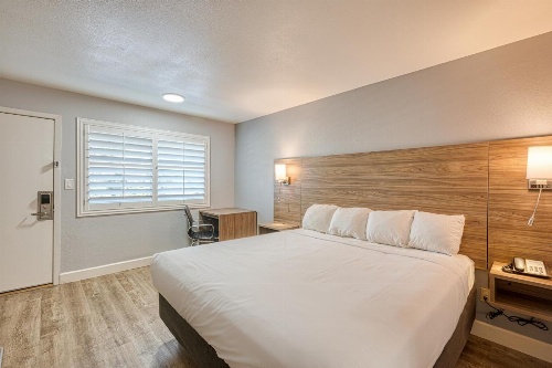 Vagabond Inn San Luis Obispo image 4